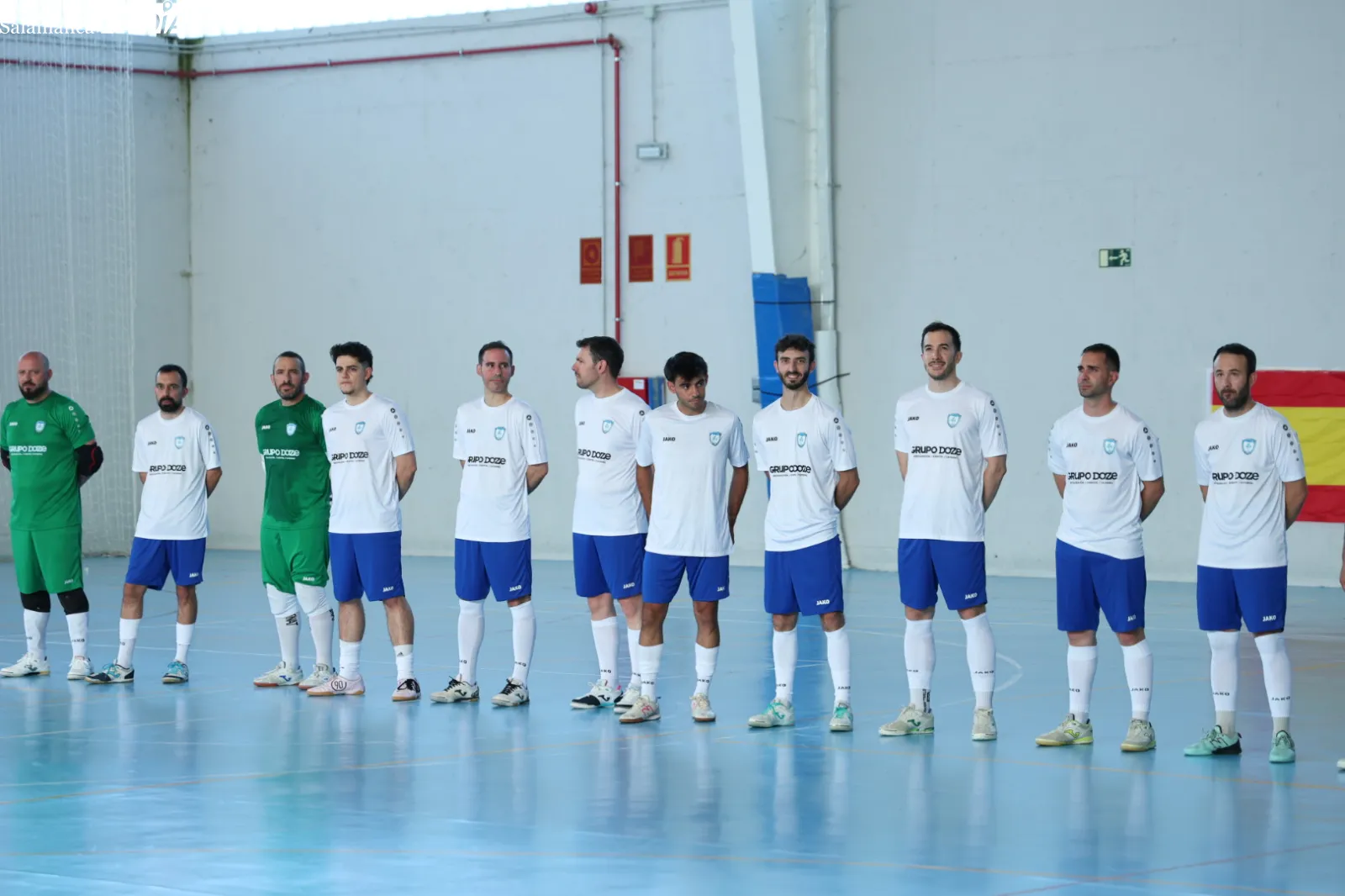 Partido de leyendas de España de fútbol sala y los veteranos del Salamanca FS en Aldeatejada. Fotos: David Sañudo