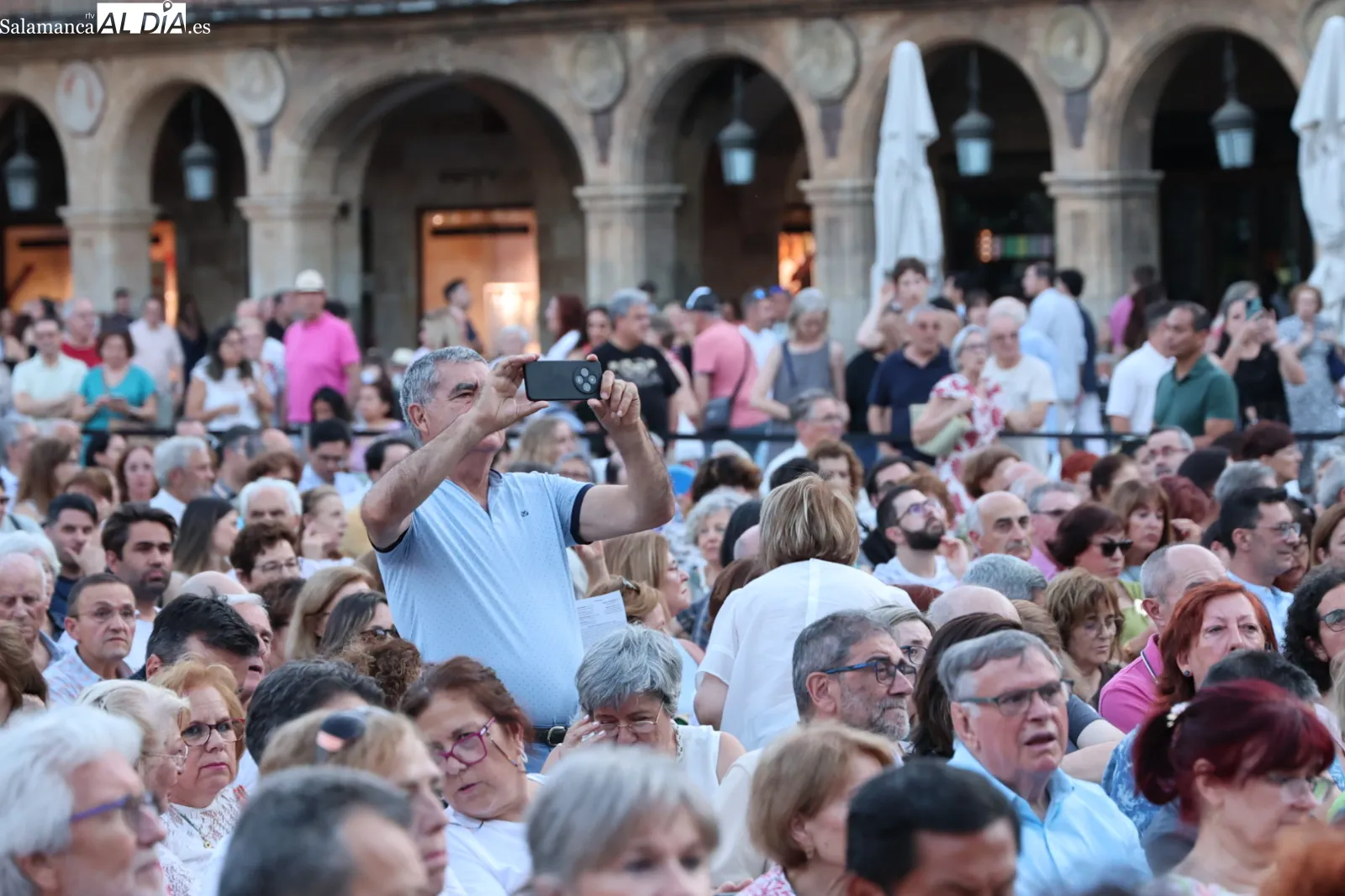 Concierto Orquesta Sinfónica de Castilla y León en la Plaza Mayor de Salamanca. Fotos: David Sañudo