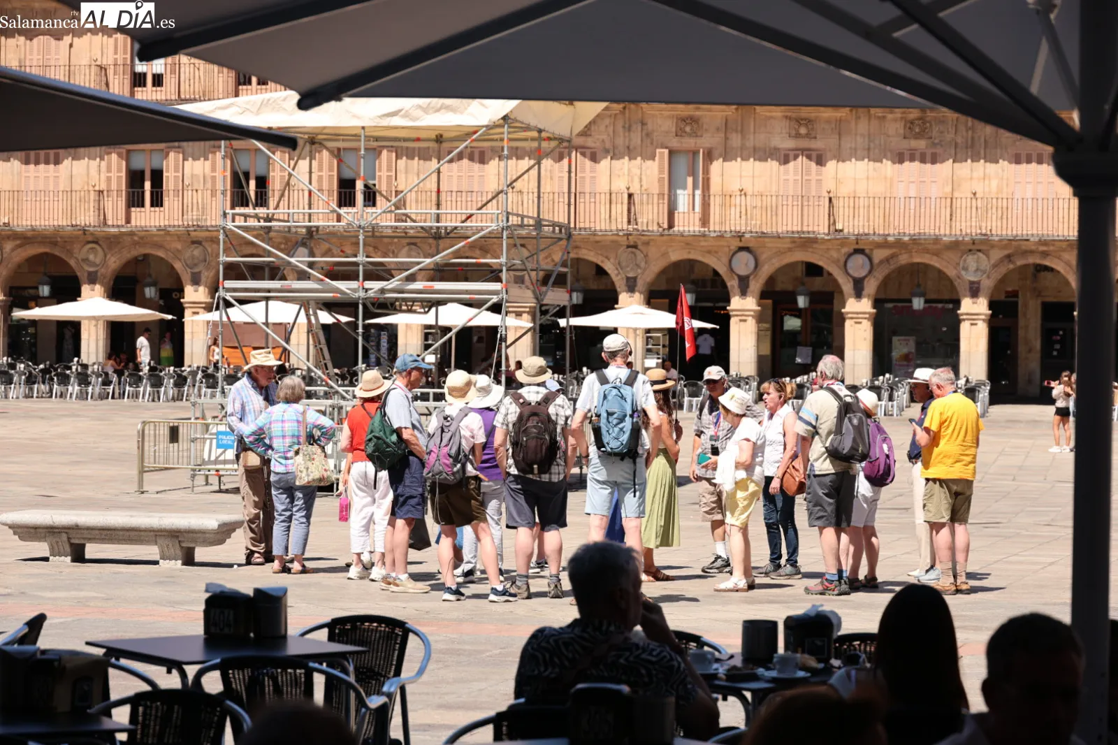 Ambiente en el centro de Salamanca este domingo. Fotos: David Sañudo