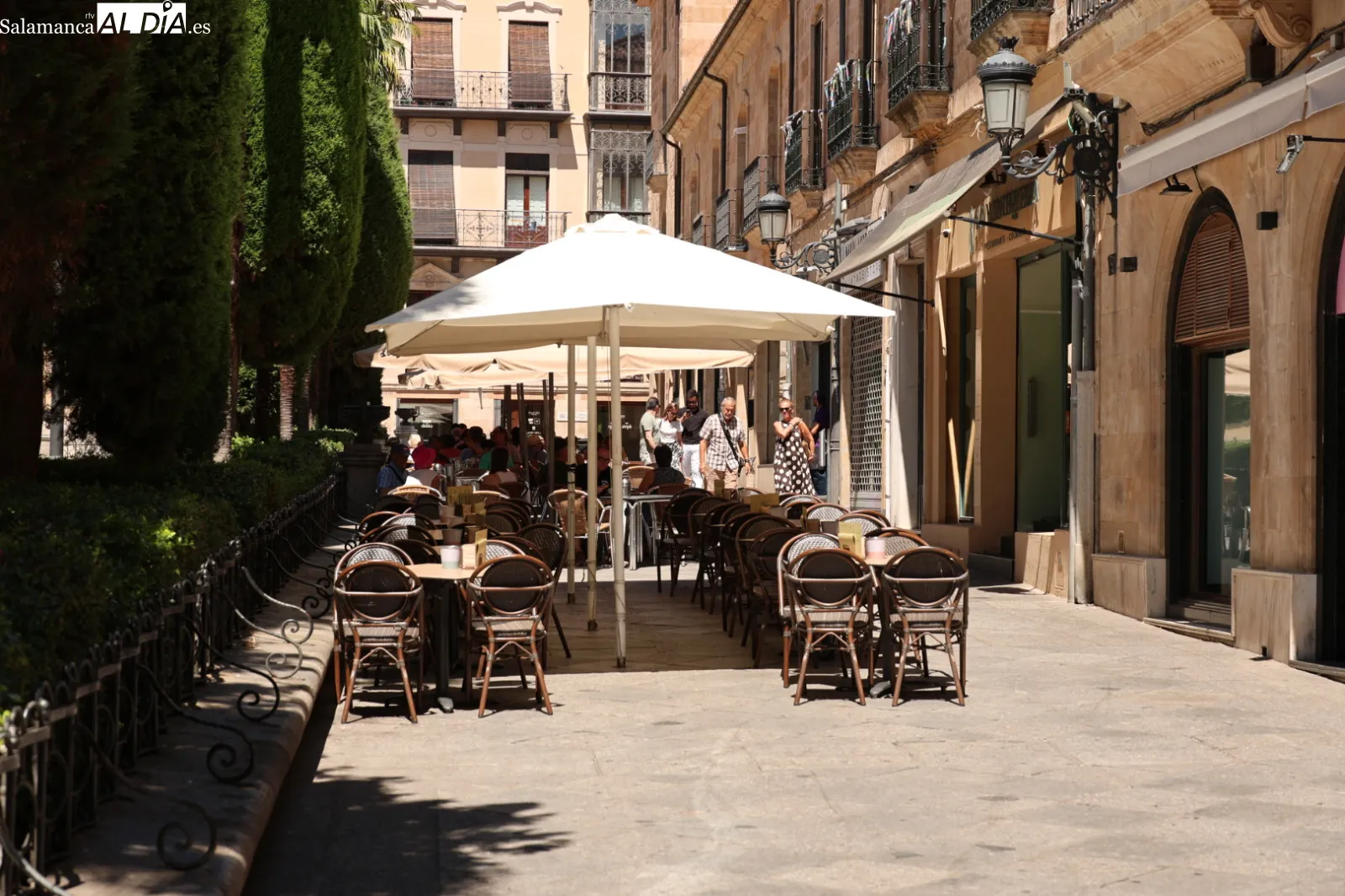 Ambiente en el centro de Salamanca este domingo. Fotos: David Sañudo