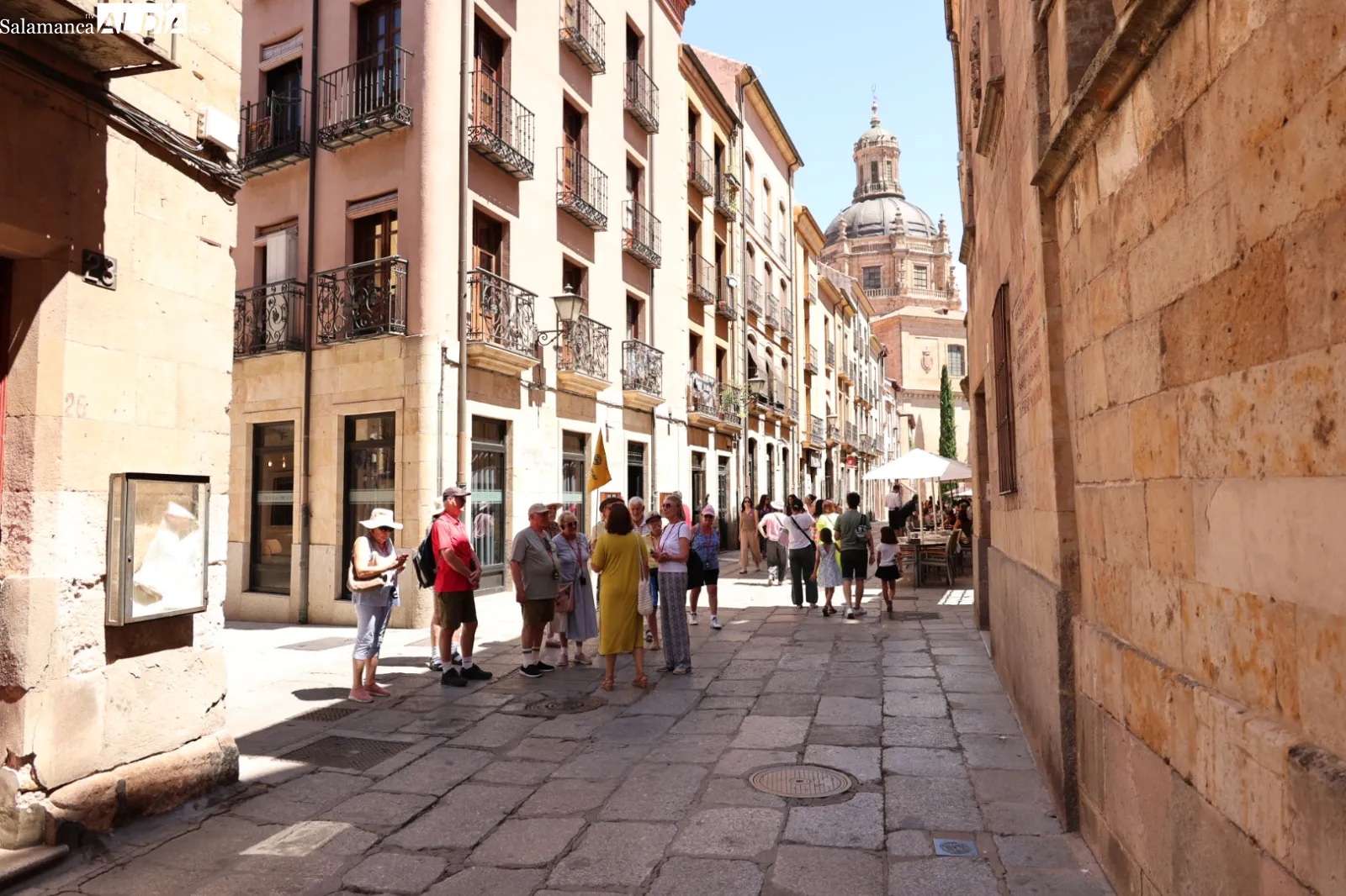 Ambiente en el centro de Salamanca este domingo. Fotos: David Sañudo