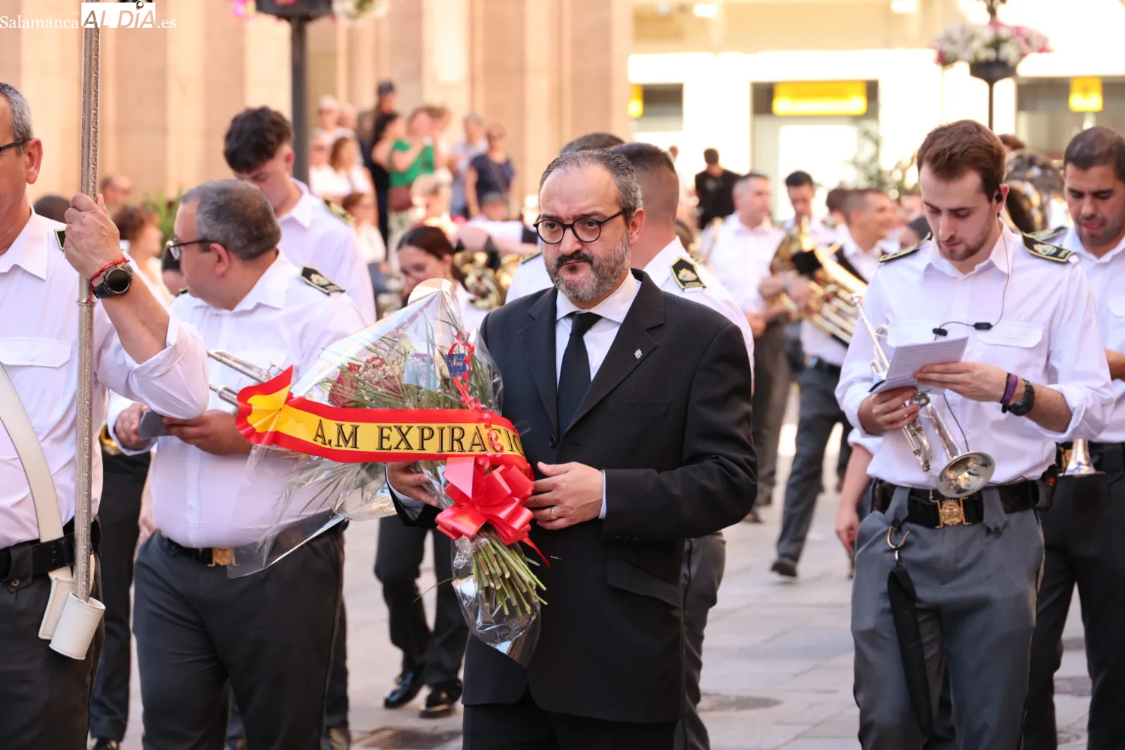 Ofrenda floral y musical a San Juan de Sahagún. Fotos: David Sañudo