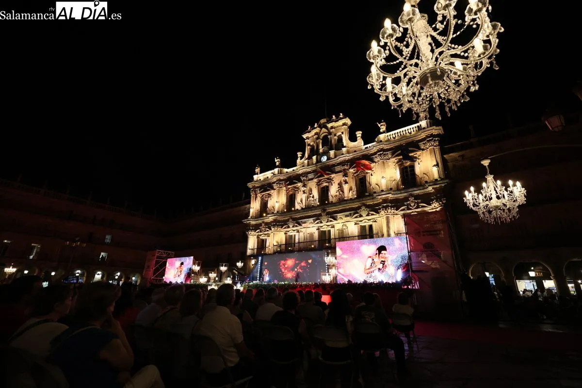 Concierto de Tamara en la Plaza Mayor | FOTOS: David Sañudo