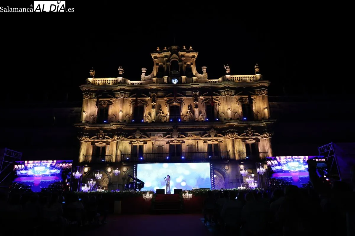 Concierto de Tamara en la Plaza Mayor | FOTOS: David Sañudo