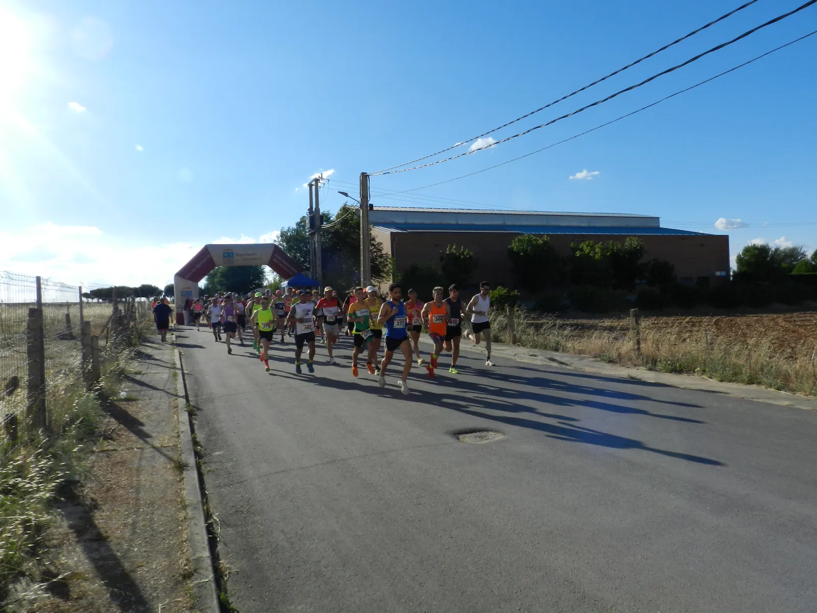 Foto 2 - Daniel Ayuso y Ver&oacute;nica Rodr&iacute;guez vencen en la III Carrera Virgen de la Pe&ntilde;a de Calvarrasa de Arriba