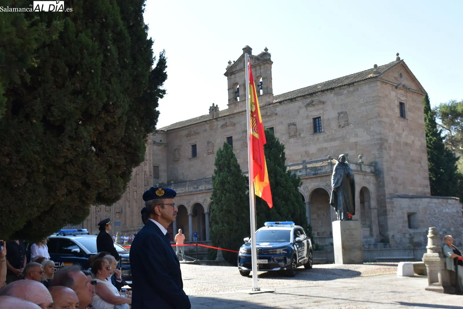 Salamanca rinde homenaje a los 188 policías víctimas del terrorismo | FOTOS: V. Martins 
