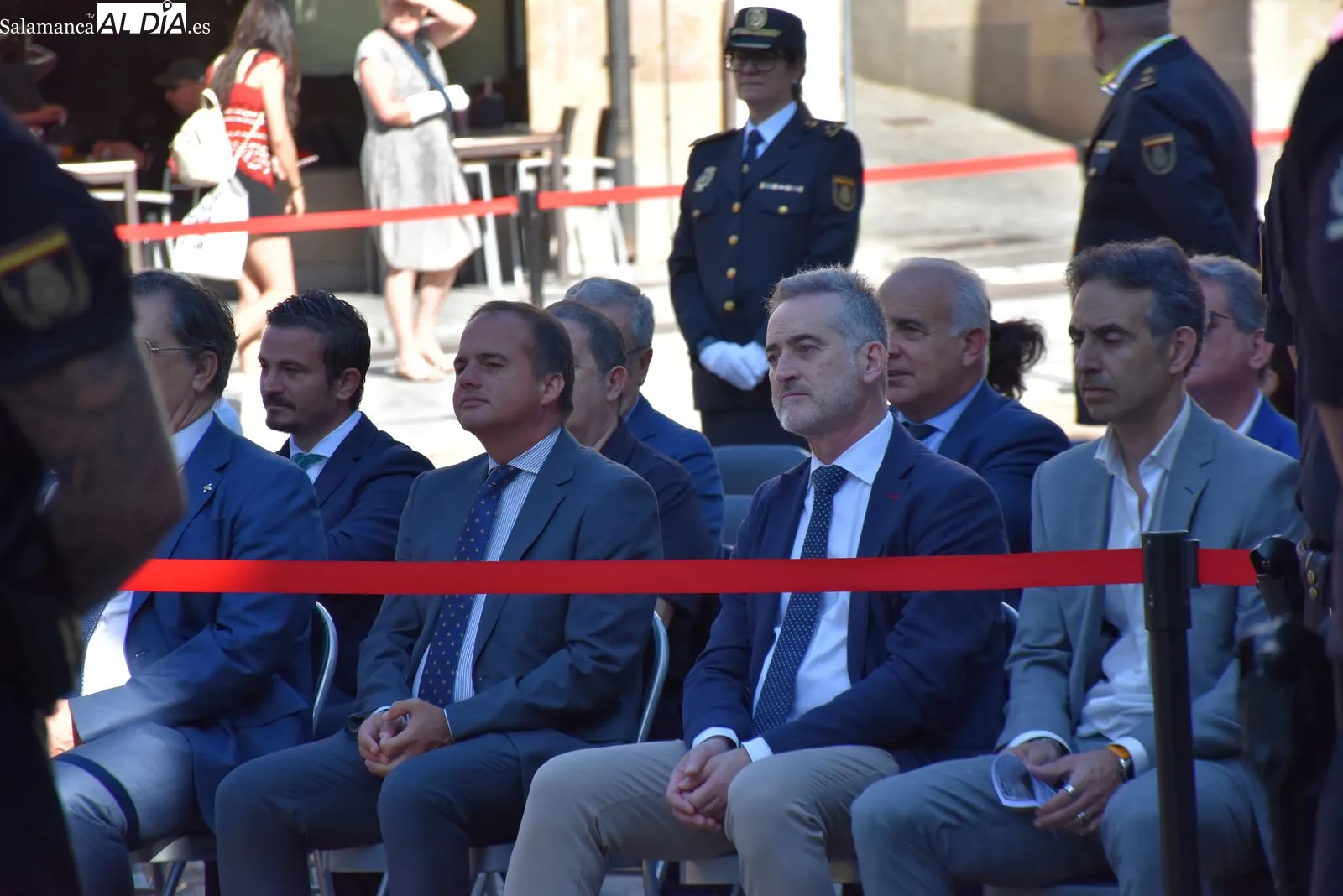 Salamanca rinde homenaje a los 188 policías víctimas del terrorismo | FOTOS: V. Martins 