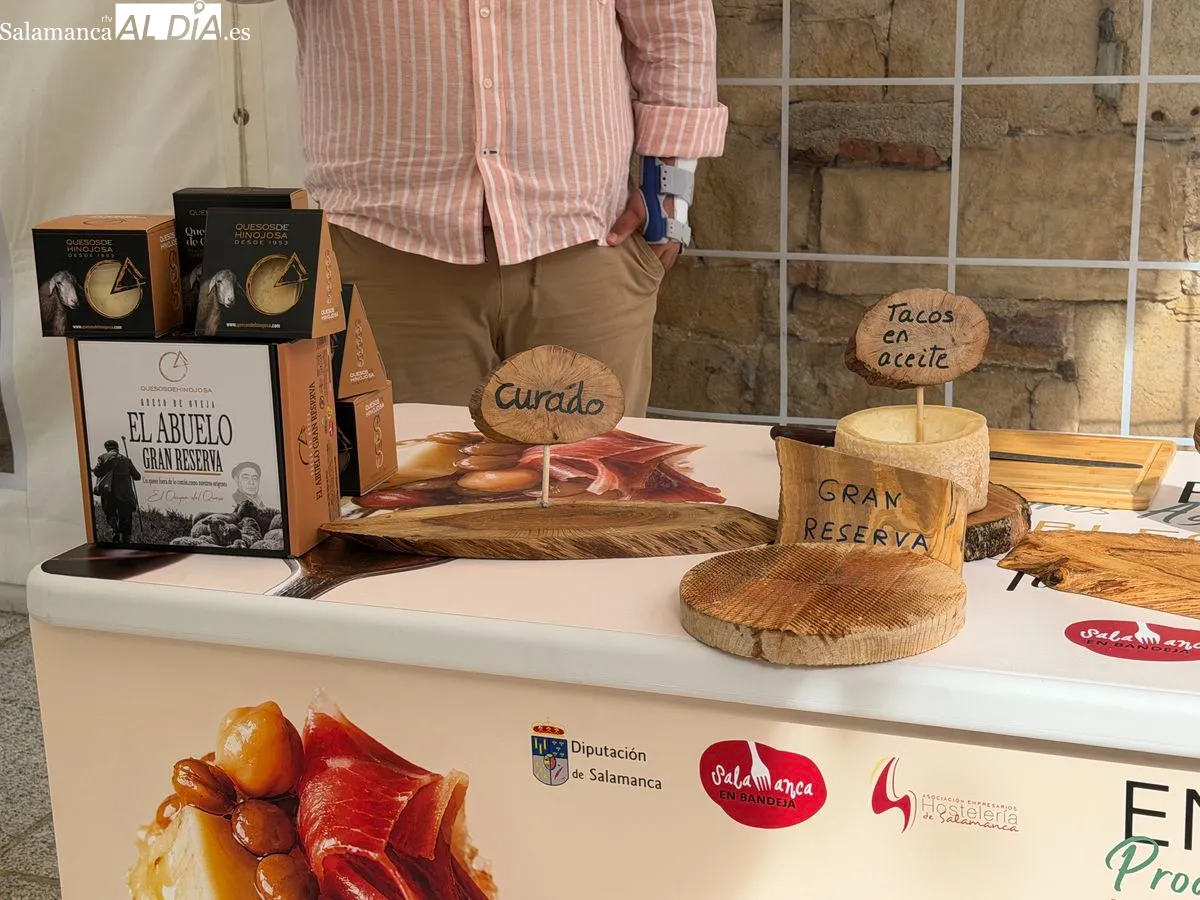 La Diputación de Salamanca ha acogido el primer encuentro entre productores de la marca 'Salamanca en Bandeja' y profesionales de la restauración. Foto de Vanesa Martins
