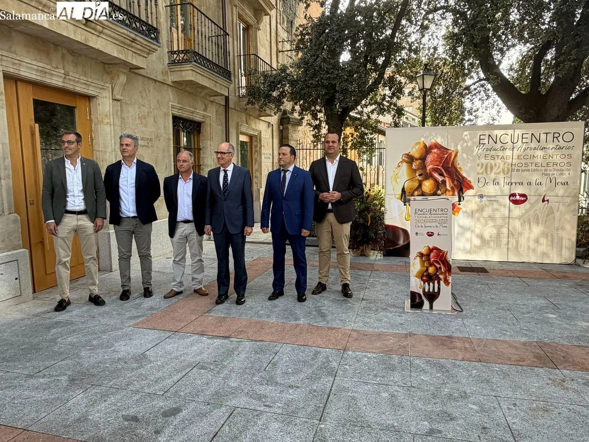 La Diputación de Salamanca ha acogido el primer encuentro entre productores de la marca 'Salamanca en Bandeja' y profesionales de la restauración. Foto de Vanesa Martins