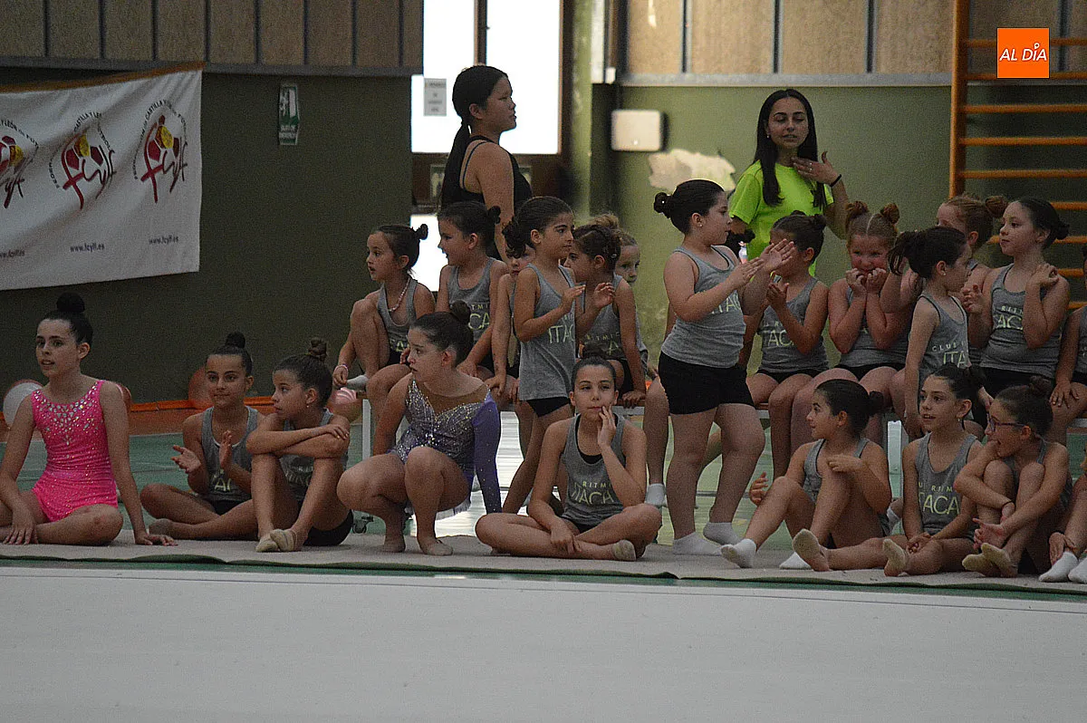 Exhibición Club Rítmica Itaca 