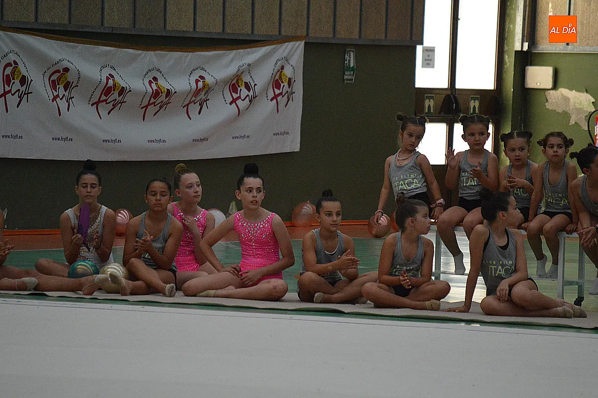 Exhibición Club Rítmica Itaca 