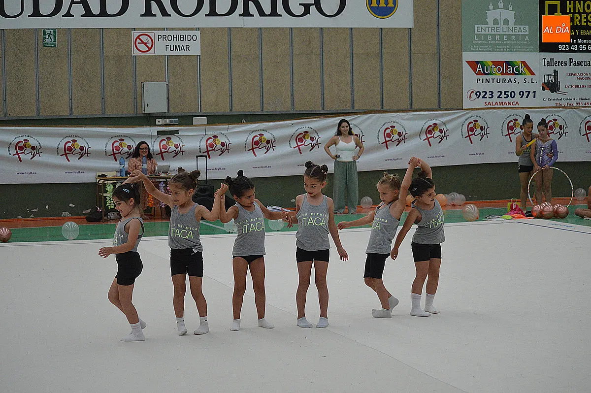 Exhibición Club Rítmica Itaca 