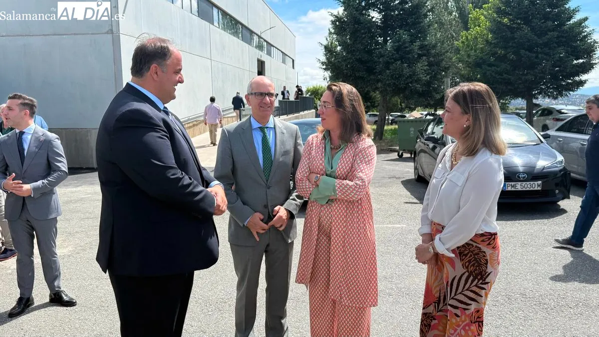 Guijuelo ha inaugurado la XXII Feria de la Industria Cárnica (FIC 2026), un evento que reúne a más de 200 empresas. Foto T. S.