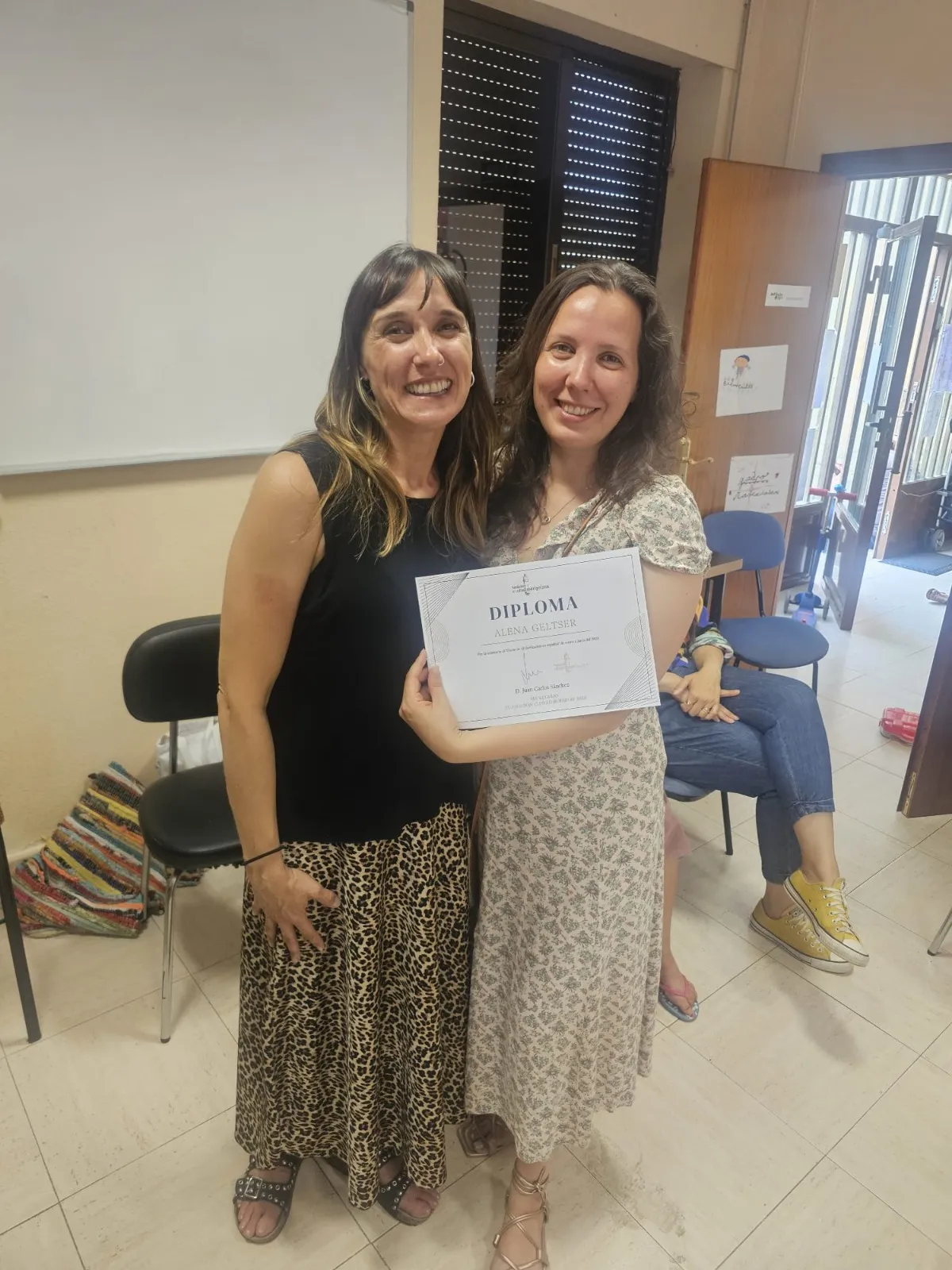 Foto 5 - Ni&ntilde;os, j&oacute;venes y adultos inmigrantes completan el curso de alfabetizaci&oacute;n de la Fundaci&oacute;n Ciudad Rodrigo 