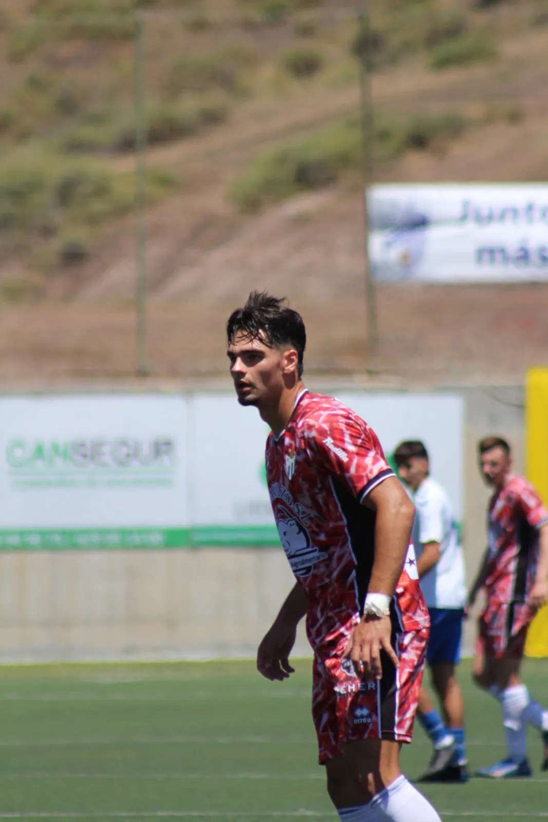 Imágenes del encuentro y de la afición | FOTOS: @@clubdepguijuelo