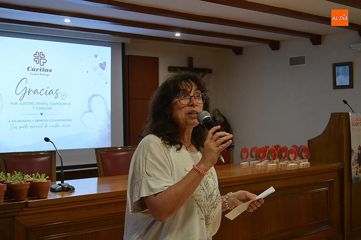 Homenaje de Caritas a los voluntarios, empresas e instituciones en el obispado 