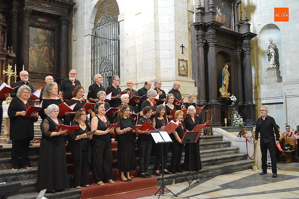 III Encuentro de Corales 'Encantados' en la Iglesia de Cerralbo 