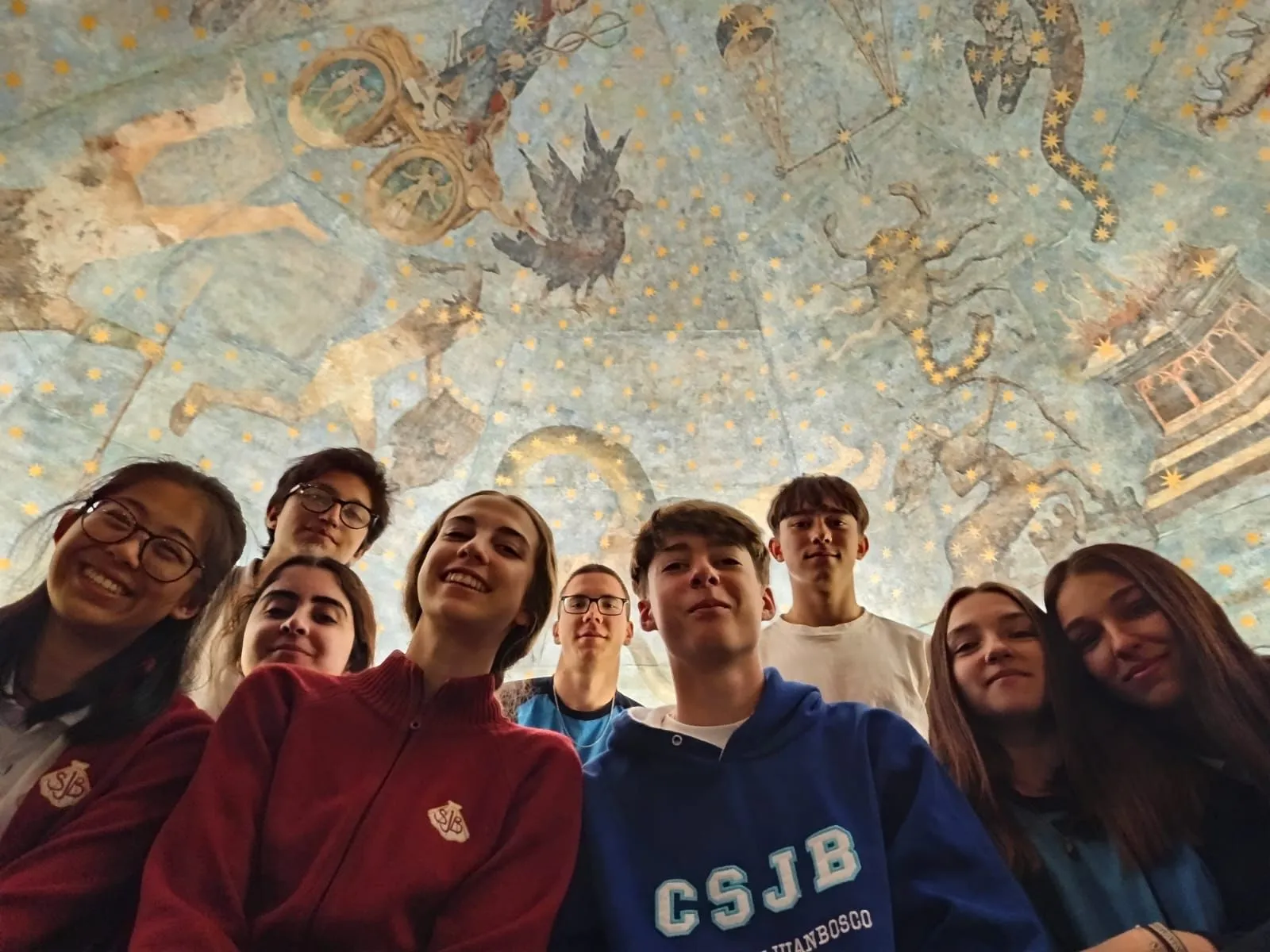 Alumnos de San Juan Bosco descubren el latín de Salamanca