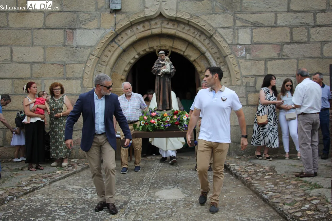 Foto 9 - Cerralbo honra a San Antonio con actos religiosos y un convite ofrecido por el Ayuntamiento