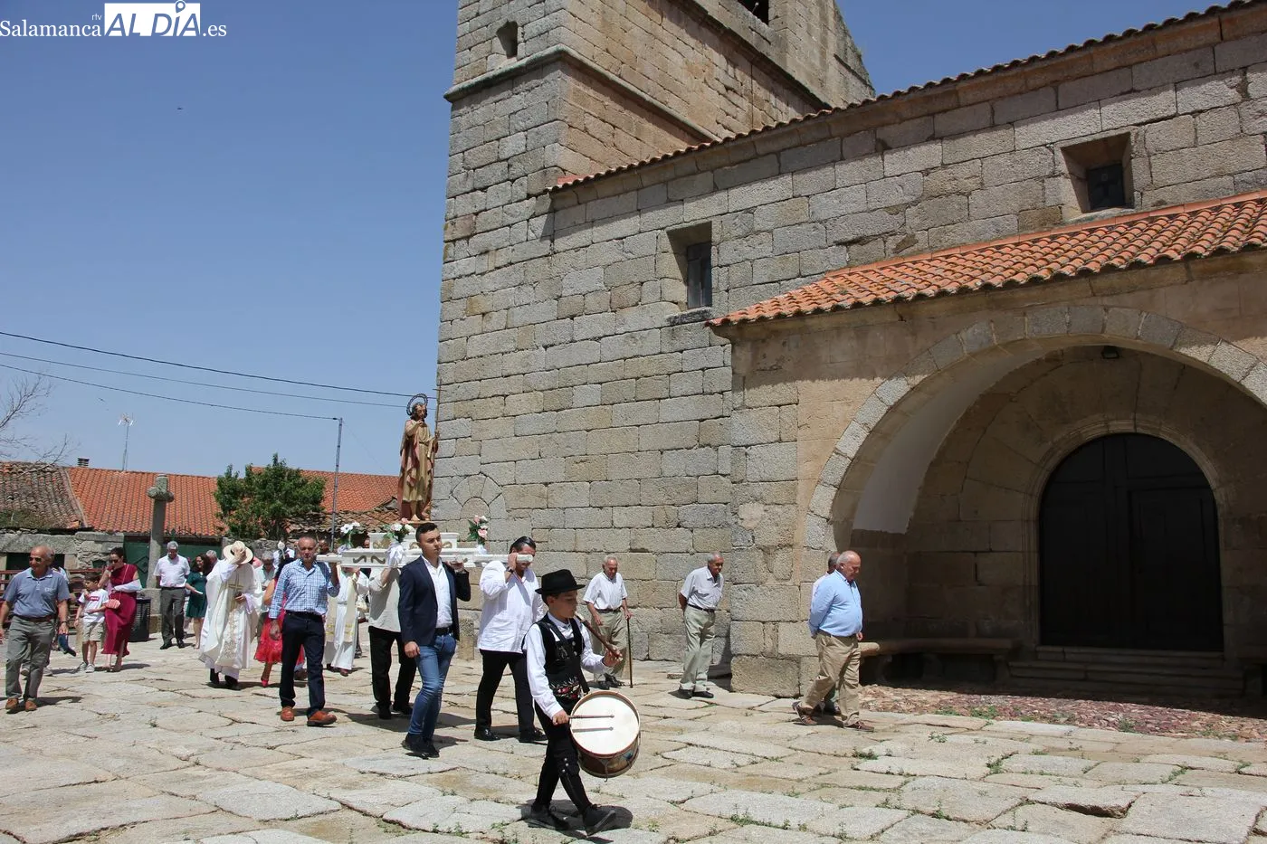 Los actos religiosos en honor a San Juan daban inicio a las fiestas patronales en Bogajo