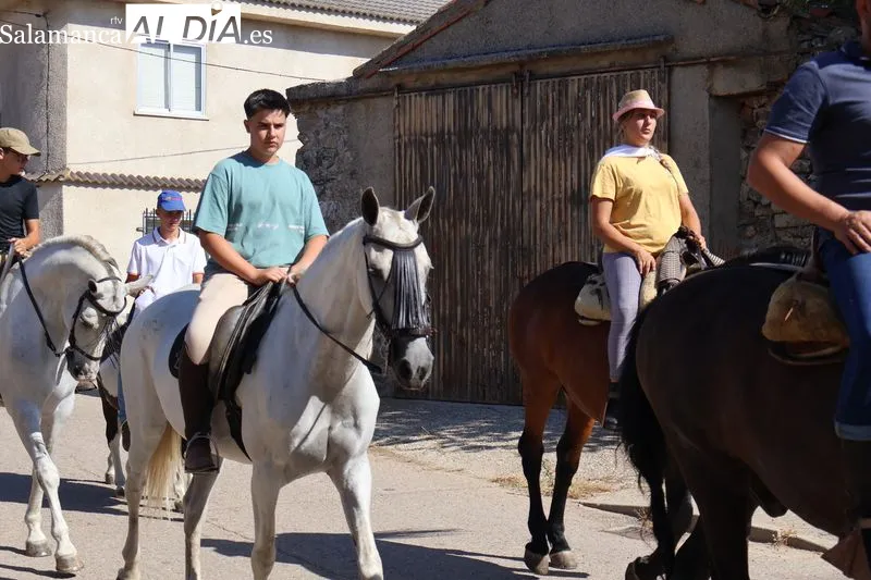Foto 10 - Martinamor recupera la hist&oacute;rica Romer&iacute;a de San Pelayo en su fecha original tras m&aacute;s de un siglo