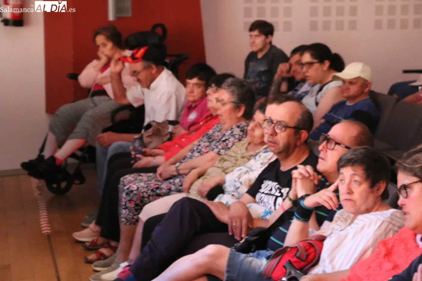Acto de graduación de UniverUsal en Vitigudino / CORRAL 