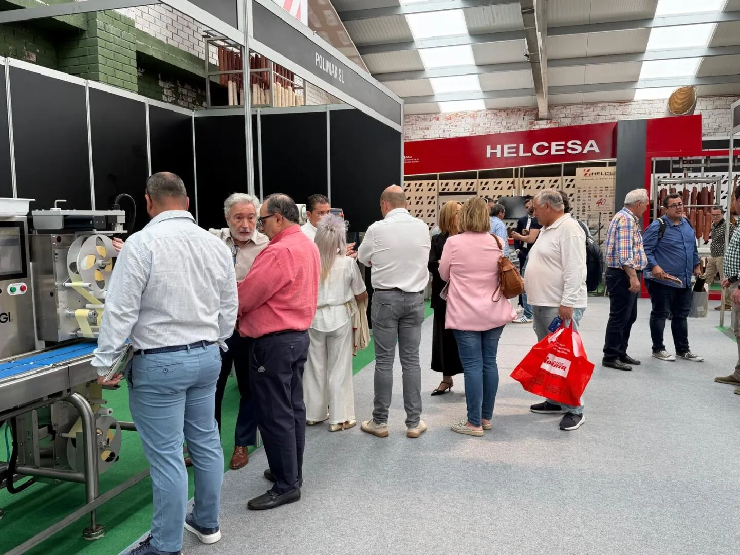 Foto 6 - La Feria de la Industria C&aacute;rnica de Guijuelo registra su mayor afluencia en la segunda jornada