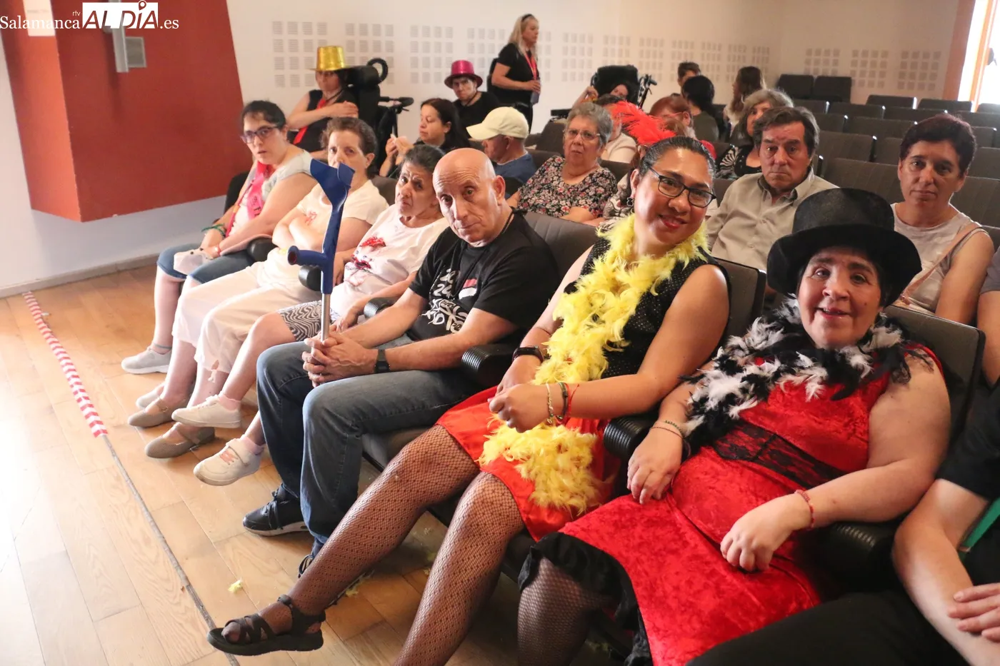 Muestra fin de curso de los talleres artísticos de Asprodes en Vitigudino / CORRAL