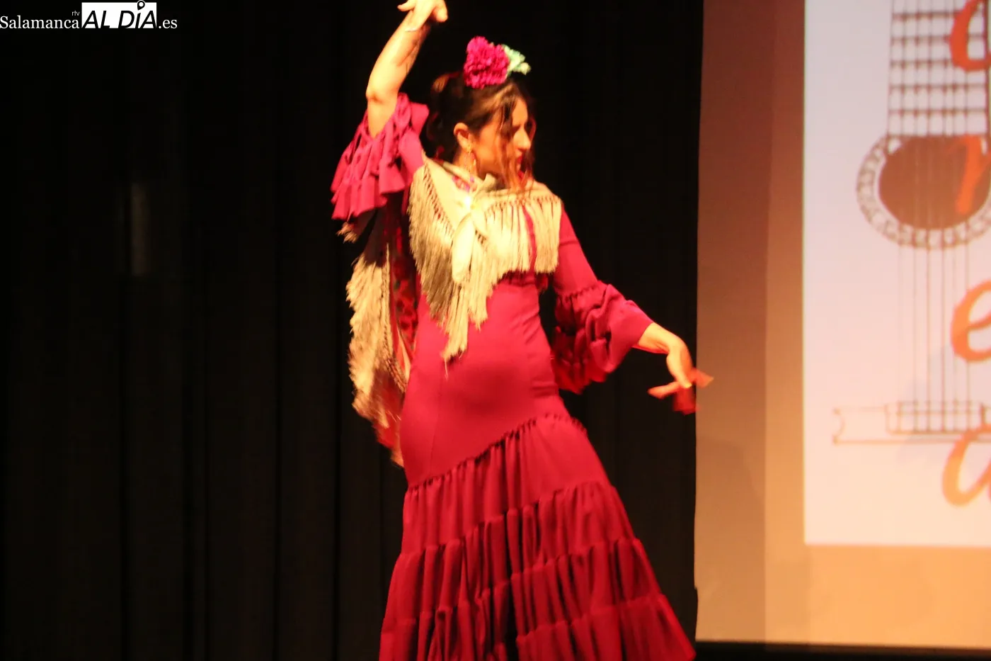 Actuación fin de curso de la Escuela de Baile Alborea en Vitigudino / CORRAL 