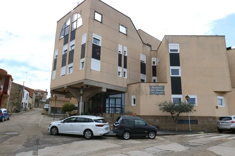 Sindicatos denuncian precariedad en residencias de Aldeadávila