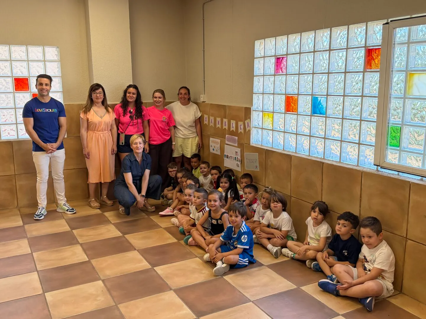 Foto 4 - M&aacute;s de 300 ni&ntilde;os y j&oacute;venes inician el programa 'Verano en Guijuelo'