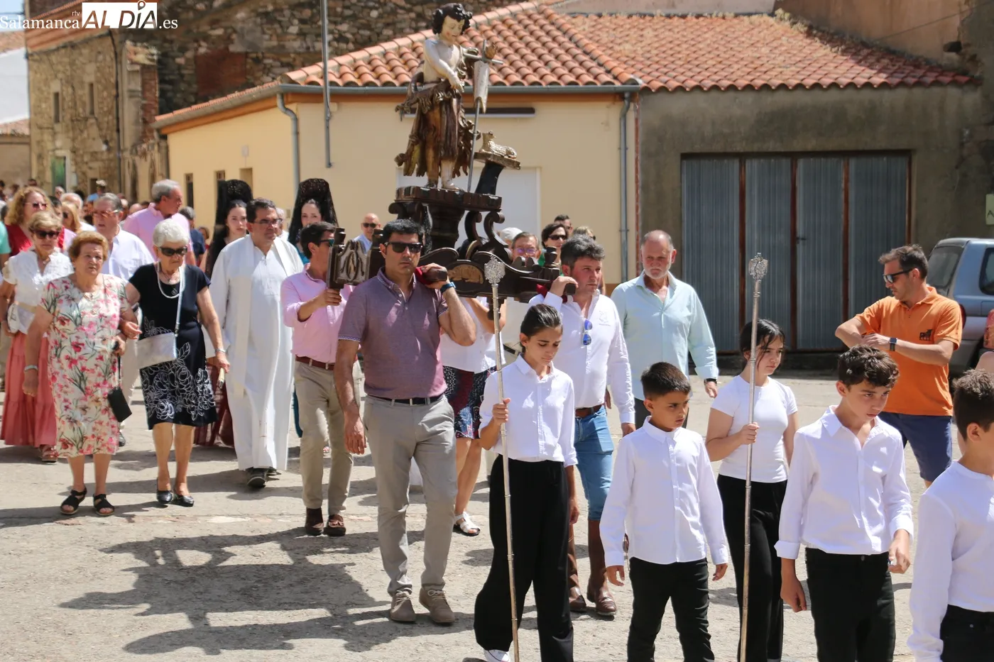 Celebración de los actos en honor a San Juan en Hinojosa de Duero / CORRAL