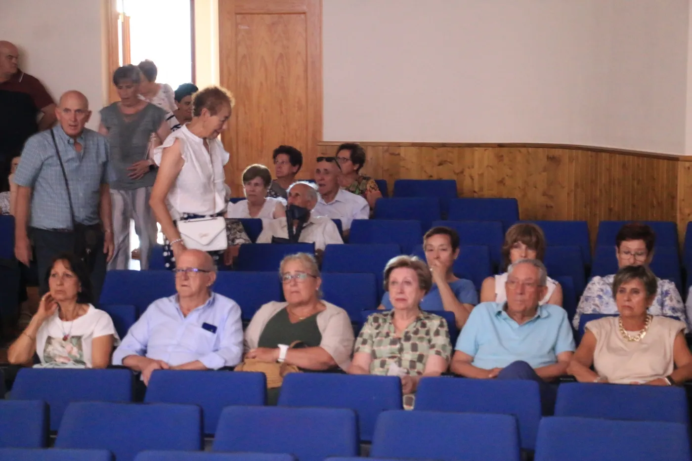 Foto 7 - Jos&eacute; Ignacio Tamayo gana el XXV Certamen Literario 'Carmen Mart&iacute;n Gaite' de Lumbrales