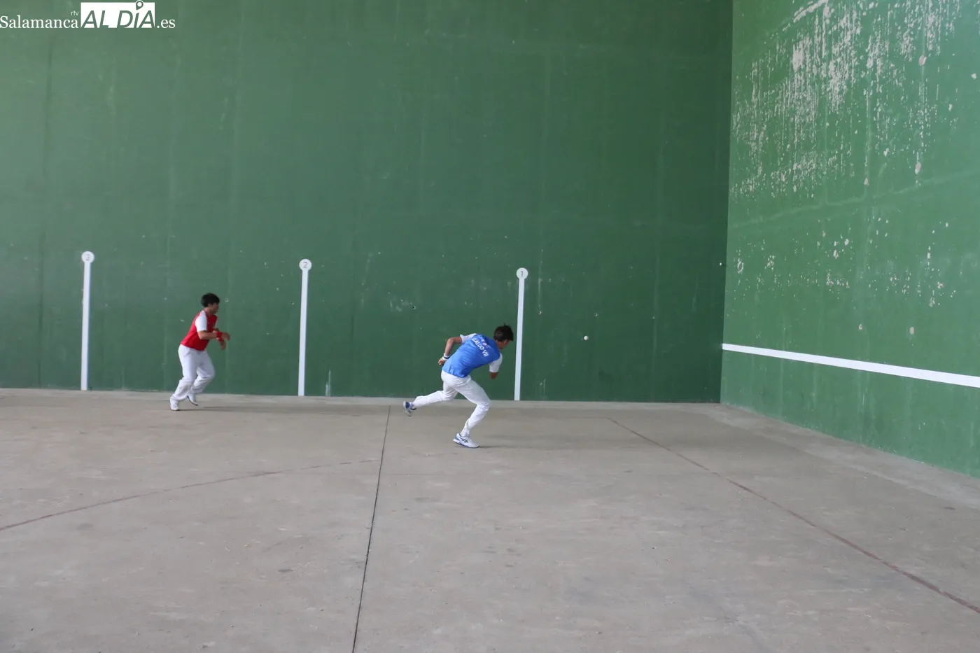 Bonita tarde de pelota en Villa r de Peralonso / CORRAL
