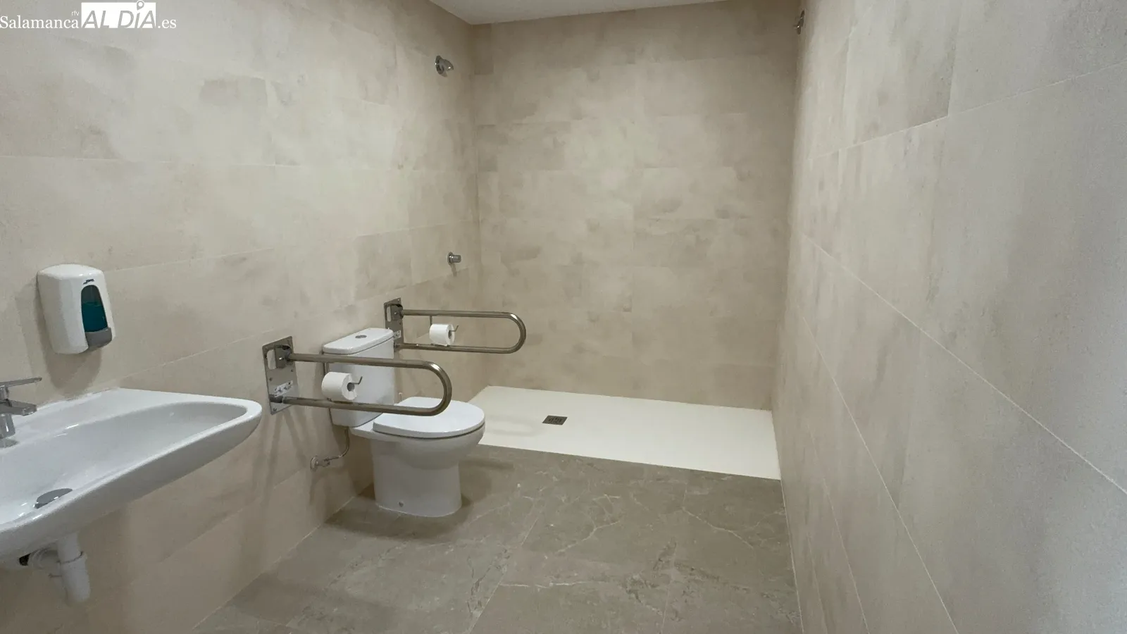 Foto 6 - El verano llega a Pe&ntilde;aranda con la apertura de las piscinas y la renovaci&oacute;n integral de instalaciones: M&aacute;s de 325.000 euros de inversi&oacute;n 