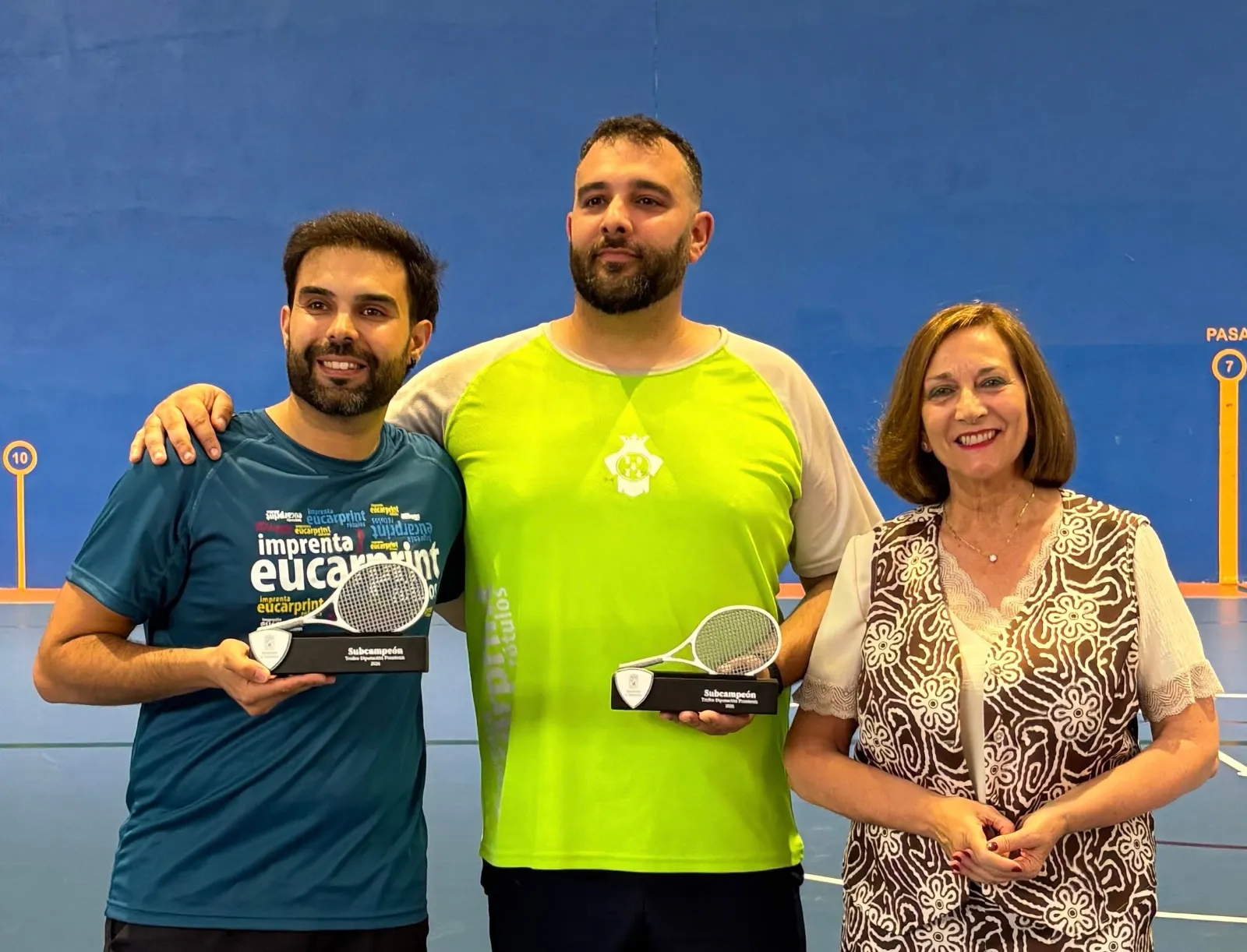 Foto 3 - Pe&ntilde;aranda vive una competida final del Trofeo Diputaci&oacute;n de Frontenis, con el brillante equipo local como subcampe&oacute;n