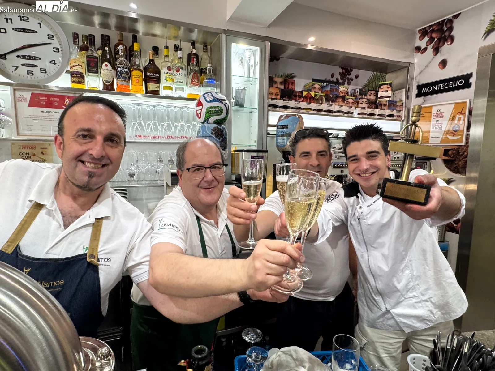 Foto 2 - El cocinero pe&ntilde;arandino &Aacute;lex Marcos, campe&oacute;n del 25&ordm; Concurso de Pinchos de Salamanca