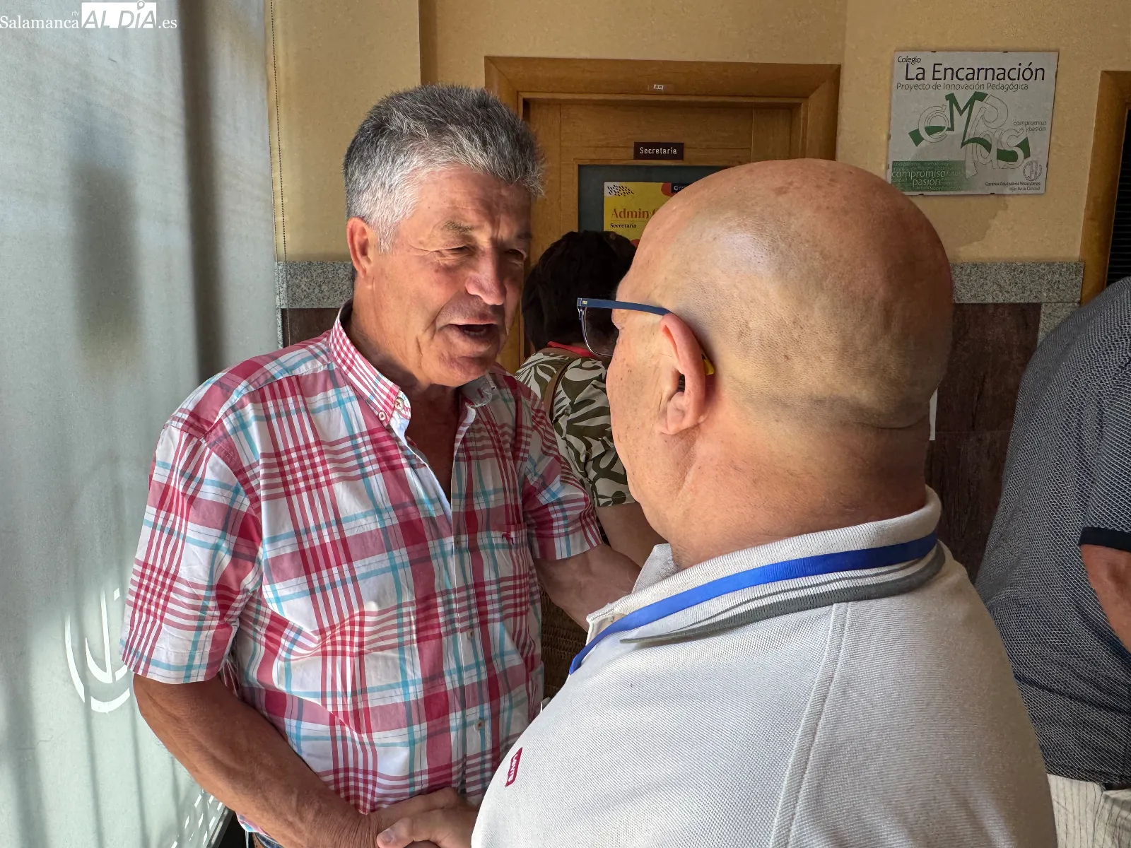 Foto 4 - Los antiguos alumnos de La Encarnaci&oacute;n celebran un reencuentro emotivo e inolvidable 50 a&ntilde;os despu&eacute;s