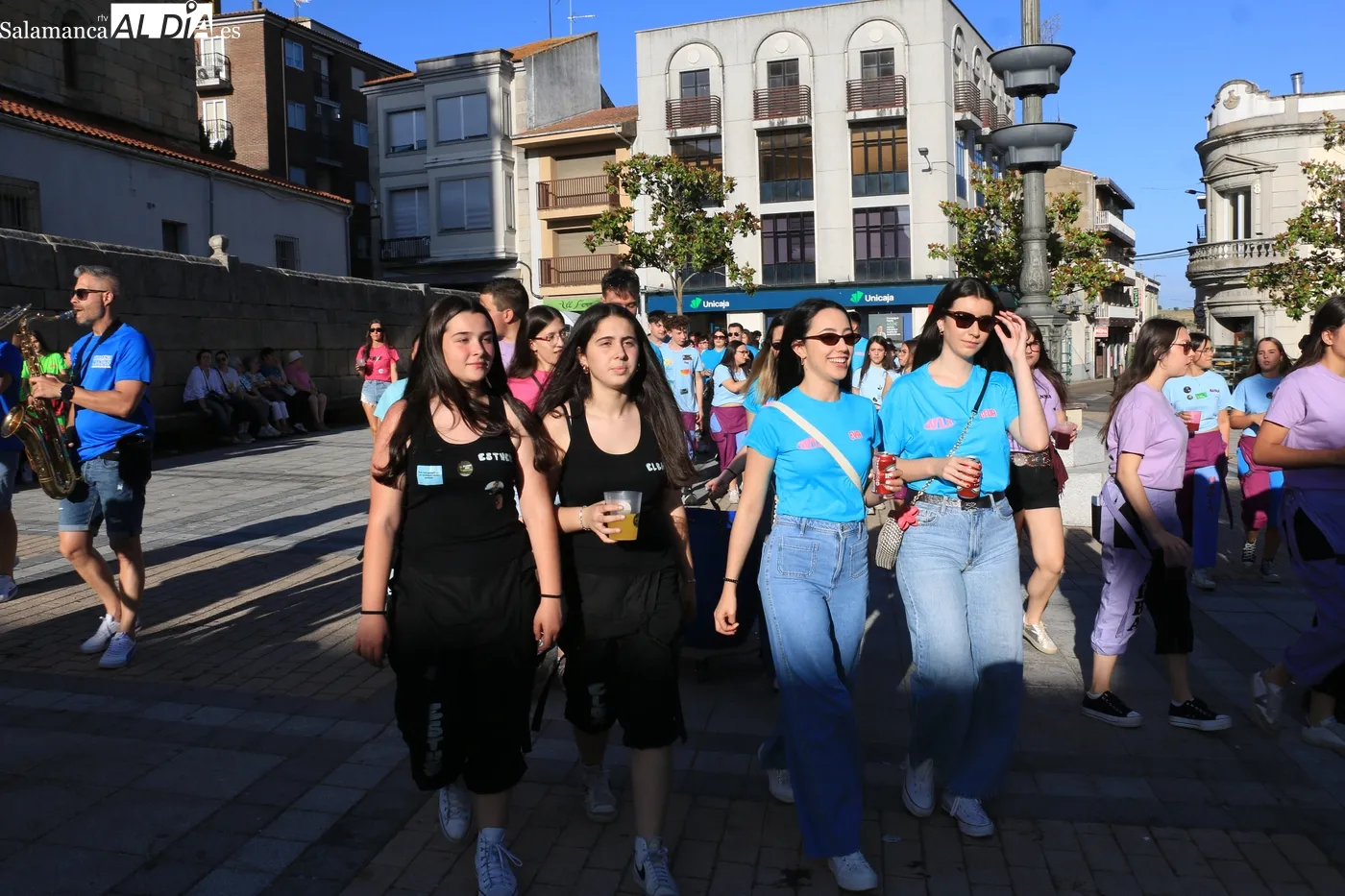 El chupinazo y pregón de fiestas corrió a cargo de la Asociación Taurina Cultural / CORRAL
