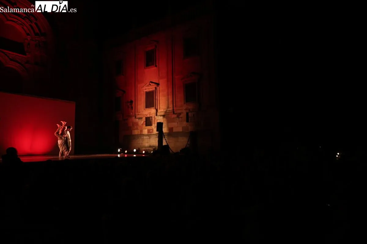 Las compañías vascas Logela y Circle of Trust han clausurado la última edición del Festival Fácyl en Salamanca. Foto de David Sañudo