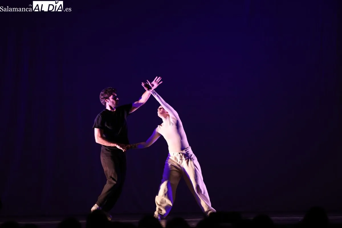 Las compañías vascas Logela y Circle of Trust han clausurado la última edición del Festival Fácyl en Salamanca. Foto de David Sañudo