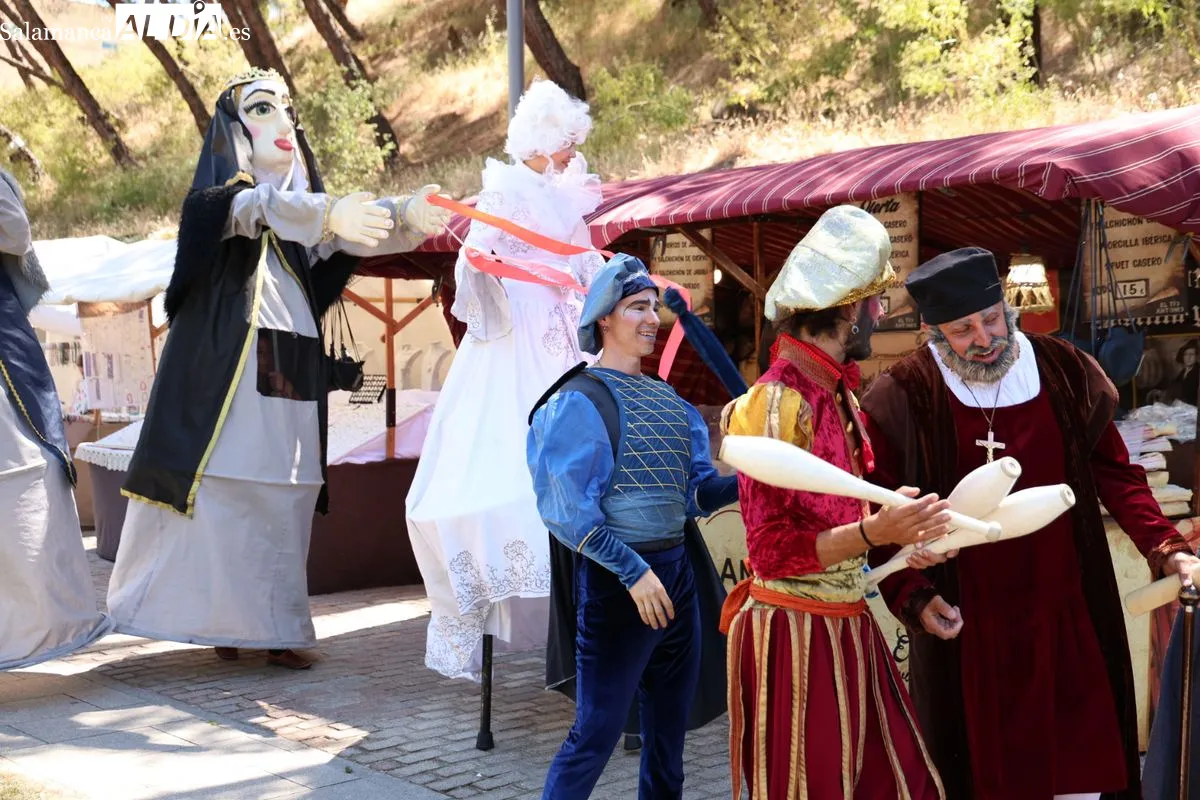 Inauguración del Mercado Colombino en la Vaguada de la Palma. Foto de David Sañudo
