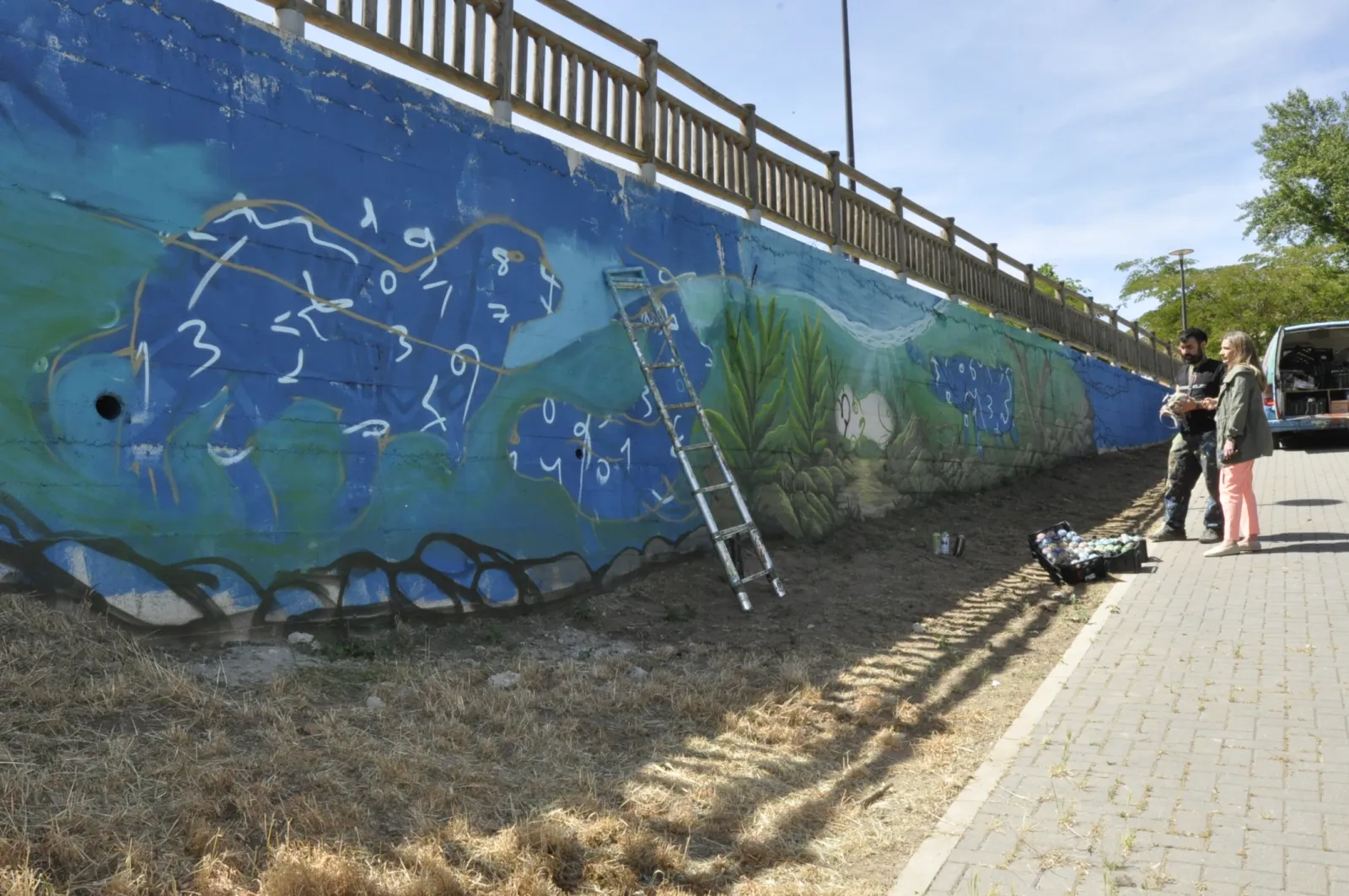 Foto 3 - Santa Marta estrena el mural 'El latir del Tormes' para iniciar la Semana del Medioambiente