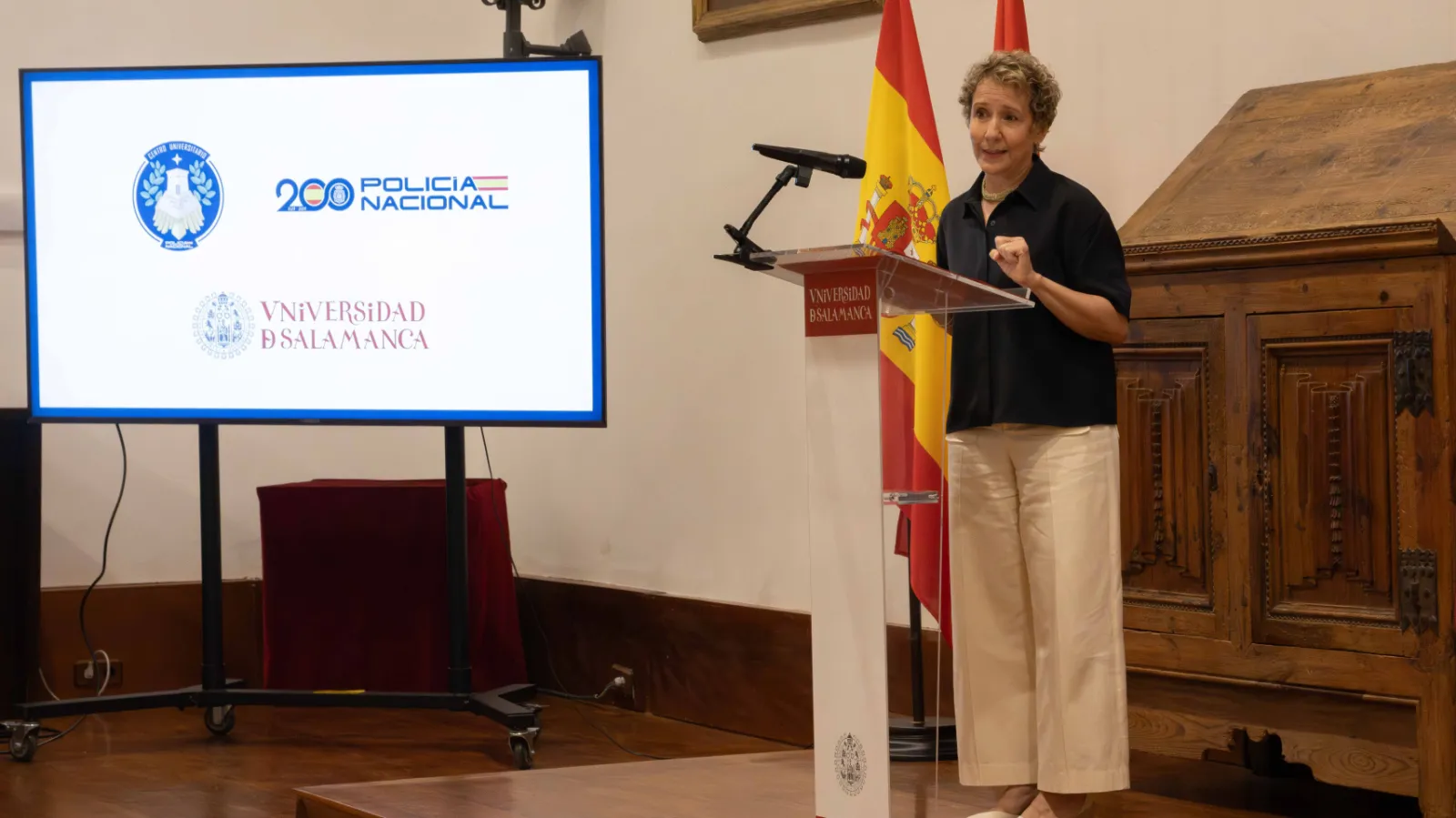 Foto 3 - La USAL estrena dos m&aacute;steres en ciberdelincuencia y derechos humanos para la Polic&iacute;a Nacional