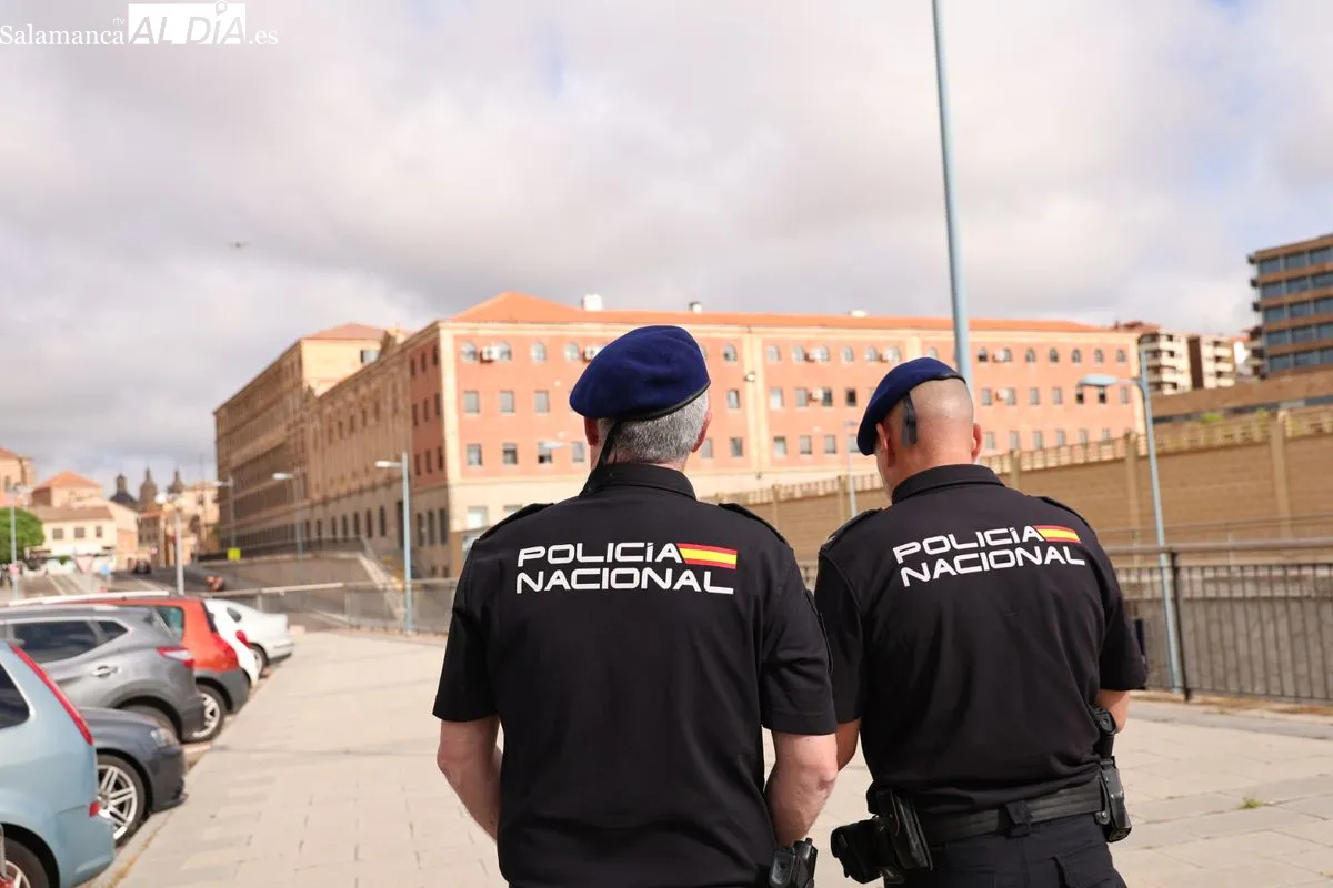 Dron con IA donado por Caja Rural de Salamanca a la Policía Nacional en Salamanca, capaz de reconocer personas. Foto de David Sañudo