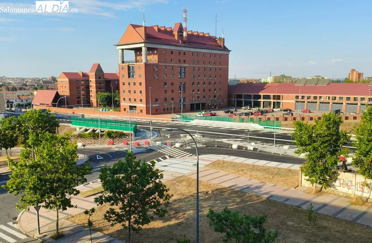 La apertura del viaducto de Saavedra y Fajardo, muy cerca, tras un año de cortes de tráfico