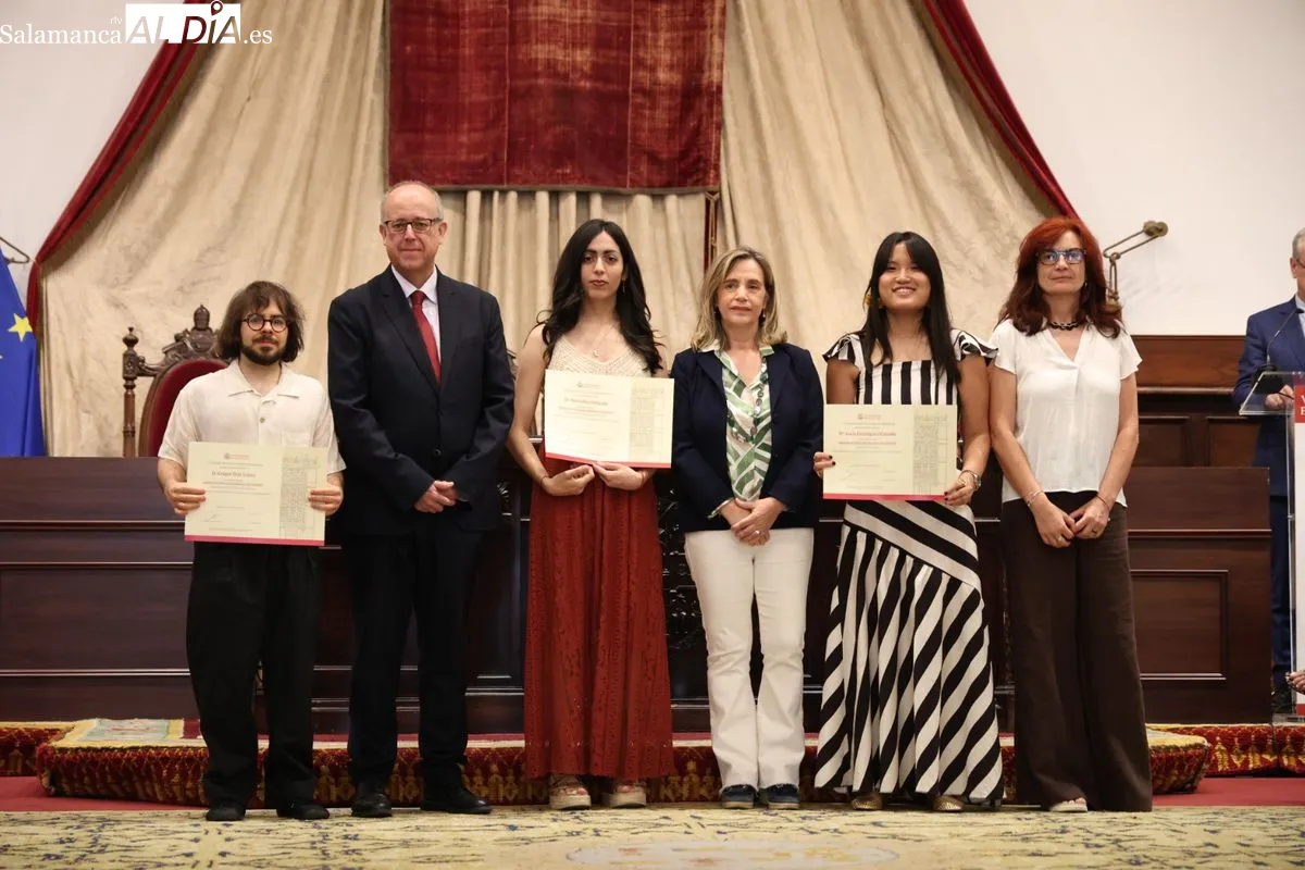 Entrega en el Paraninfo de los Premios Extraordinarios de Grado de la USAL. Foto de David Sañudo