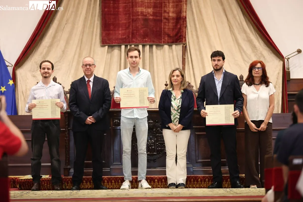 Entrega en el Paraninfo de los Premios Extraordinarios de Grado de la USAL. Foto de David Sañudo