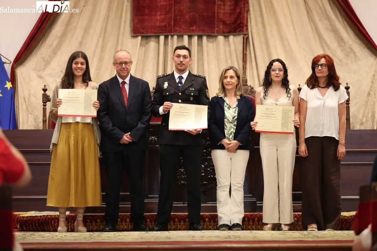 Entrega en el Paraninfo de los Premios Extraordinarios de Grado de la USAL. Foto de David Sañudo