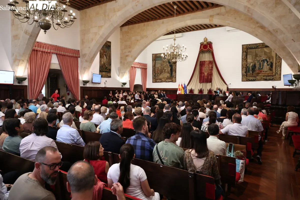 Entrega en el Paraninfo de los Premios Extraordinarios de Grado de la USAL. Foto de David Sañudo